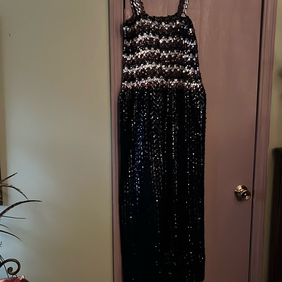 Beautiful evening gown excellent condition - Picture 1 of 1